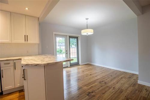 96 Elm Park Rd, Winnipeg, MB 