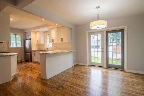 96 Elm Park Rd, Winnipeg, MB 