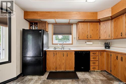 62 Robinson Crescent, Saskatoon, SK 