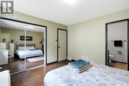 62 Robinson Crescent, Saskatoon, SK 