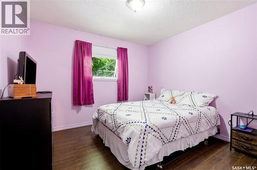 62 Robinson Crescent, Saskatoon, SK 