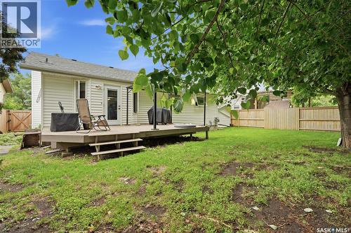 62 Robinson Crescent, Saskatoon, SK 