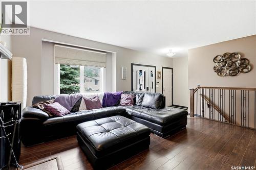 62 Robinson Crescent, Saskatoon, SK 