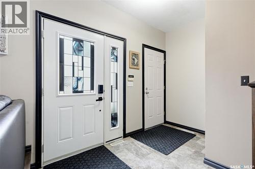 62 Robinson Crescent, Saskatoon, SK 