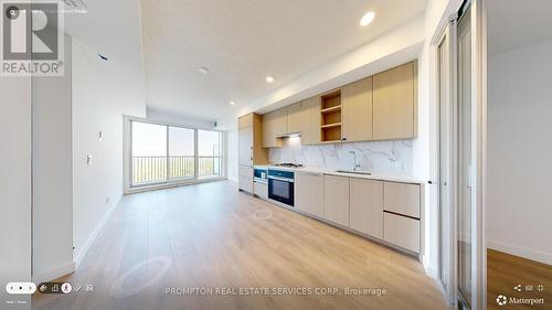 2906 - 68 ESTHER SHINER BOULEVARD , Toronto, Ontario M2K 0J6 2