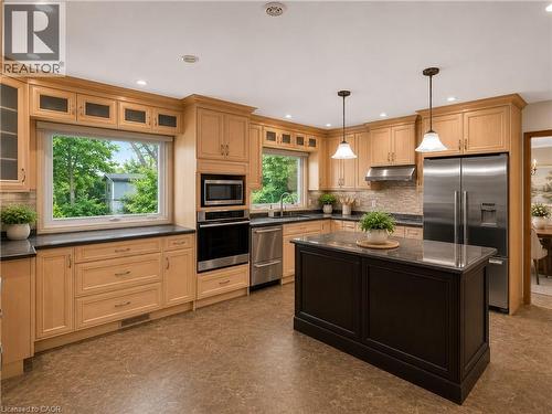 Virtually Staged - 564 Mountain Brow Boulevard, Hamilton, ON 