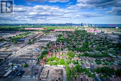 71 STOCK AVENUE Toronto, ON M8Z 5C5