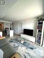 Kitchen & Dinning - 