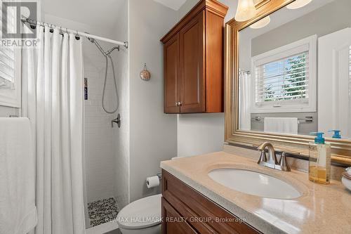 511 Deancourt Crescent, Ottawa, ON 