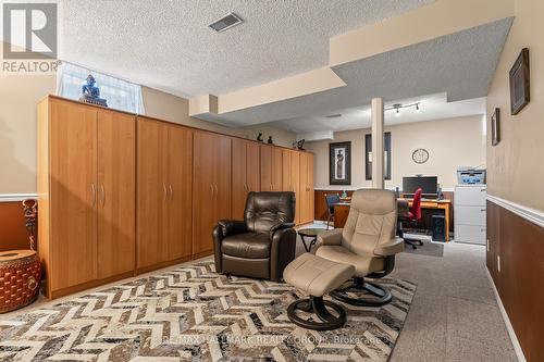 511 Deancourt Crescent, Ottawa, ON 
