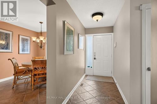 511 Deancourt Crescent, Ottawa, ON 