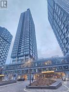 2506 - 1 QUARRINGTON LANE  Toronto, ON M3C 0S4