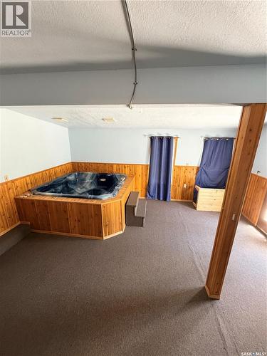706 3Rd Street E, Shaunavon, SK 