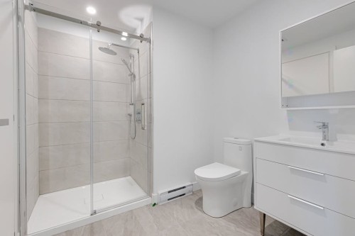 2304-1001 Rue Lucien-L'Allier , Montréal (Ville-Marie), QC H3G 0G7 5