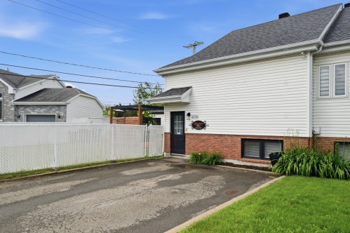 Parking - 13720 Rue Du Noroît, Mirabel, QC 