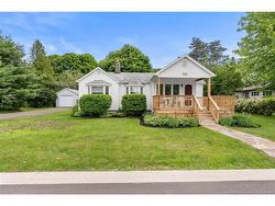 253 Elizabeth ST  Shediac, NB E4P 1R4