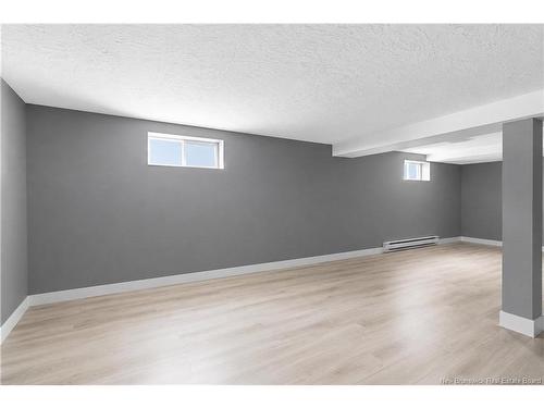 37 Jones St, Moncton, NB 