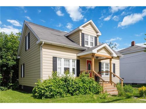 37 Jones St, Moncton, NB 