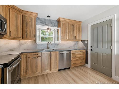 37 Jones St, Moncton, NB 