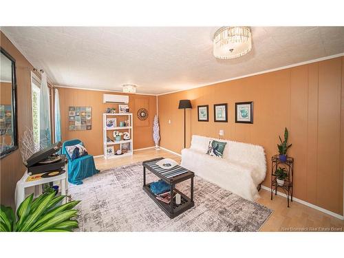 18 Hazelton Road, Doaktown, NB 