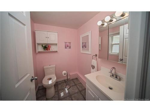 18 Hazelton Road, Doaktown, NB 