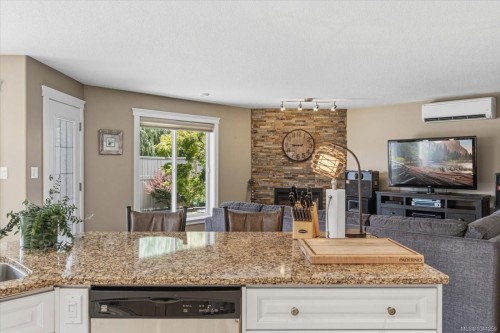 769 Anson Pl, Qualicum Beach, BC 