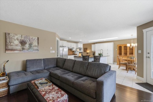 769 Anson Pl, Qualicum Beach, BC 