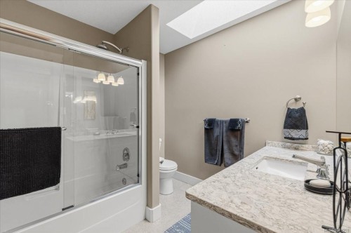 769 Anson Pl, Qualicum Beach, BC 