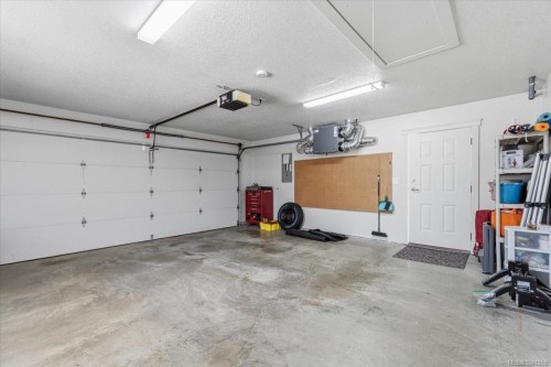 769 Anson Pl, Qualicum Beach, BC 