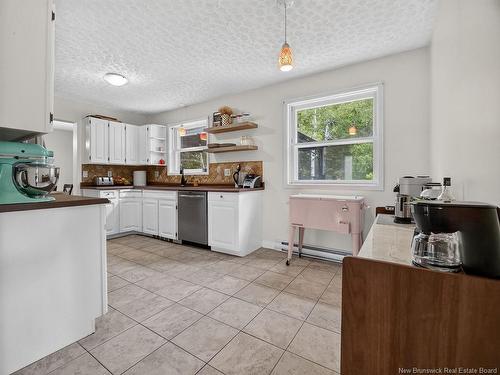 121 Cherrylawn Dr, Moncton, NB 