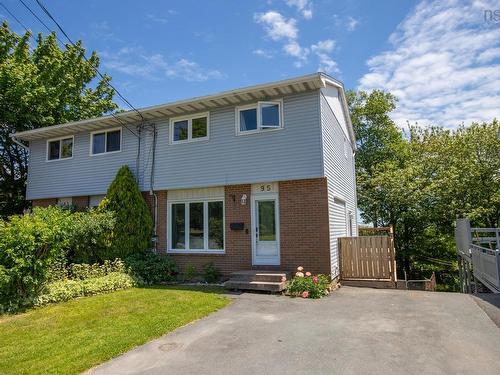 95 Flying Cloud Drive, Dartmouth, NS 