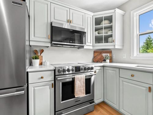 60 Elderberry Lane, Brookside, NS 