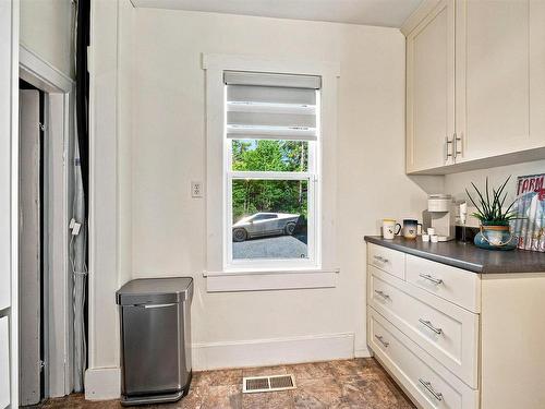35 Riverside Lane, Enfield, NS 