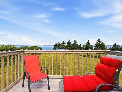7939 Highway 101, Barton, NS 