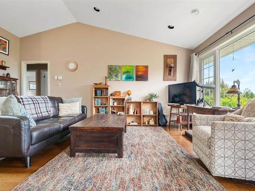 39 Arrow Head Crescent, Waterside, NS 