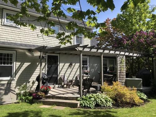 5 Warwick Street, Digby, NS 