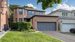 15 MAXWELL COURT  Vaughan, ON L4J 6Y3