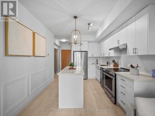 2116 - 8960 JANE STREET  Vaughan, ON L4K 2M9