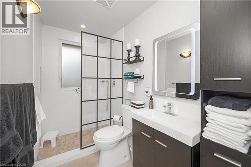 2 Cherry Avenue, Grimsby, ON 
