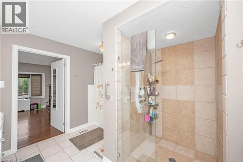 2 Cherry Avenue, Grimsby, ON 