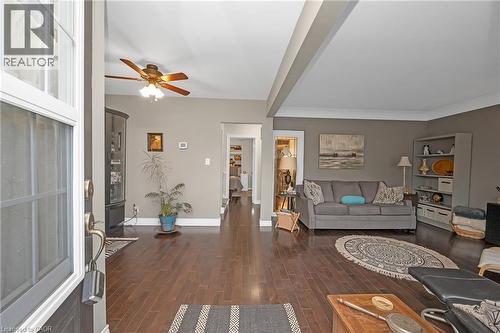 2 Cherry Avenue, Grimsby, ON 