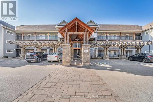 201 - 4 BRANDY LANE DRIVE  Collingwood, ON L9Y 0X4