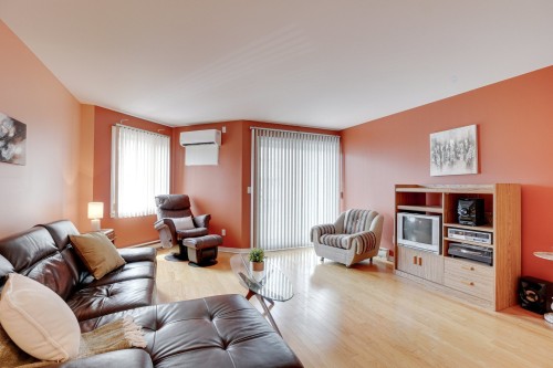 Living Room - 203-627 Rue Masson, Repentigny (Repentigny), QC - Indoor Photo Showing Living Room