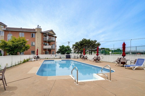 Pool - 203-627 Rue Masson, Repentigny (Repentigny), QC - Outdoor With In Ground Pool