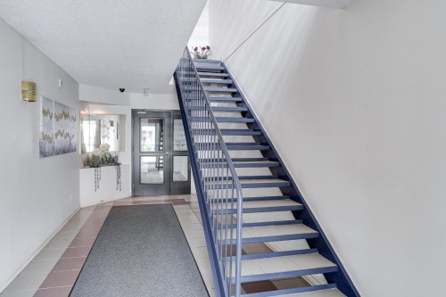 Mud Room - 203-627 Rue Masson, Repentigny (Repentigny), QC - Indoor Photo Showing Other Room