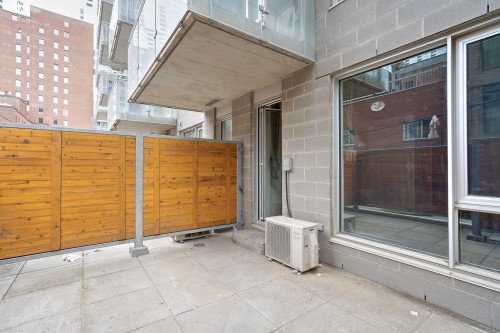 Balcon - 114-1205 Rue Mackay, Montréal (Ville-Marie), QC 