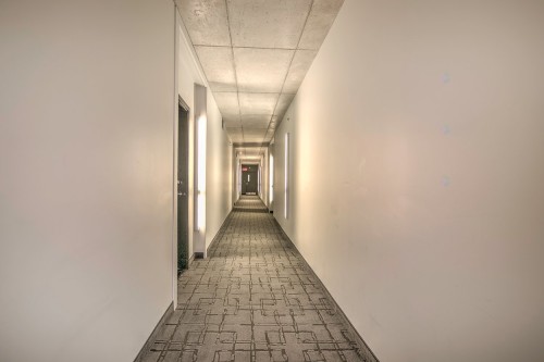 Other - 2706-350 Boul. De Maisonneuve O., Montréal (Ville-Marie), QC 