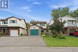 6582 RICHER DRIVE Ottawa, ON K1C 3G4