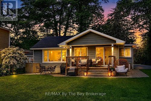 175 32ND STREET S  Wasaga Beach, ON L9Z 2S6