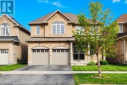 29 LAMPKIN STREET Georgina, ON L0E 1R0